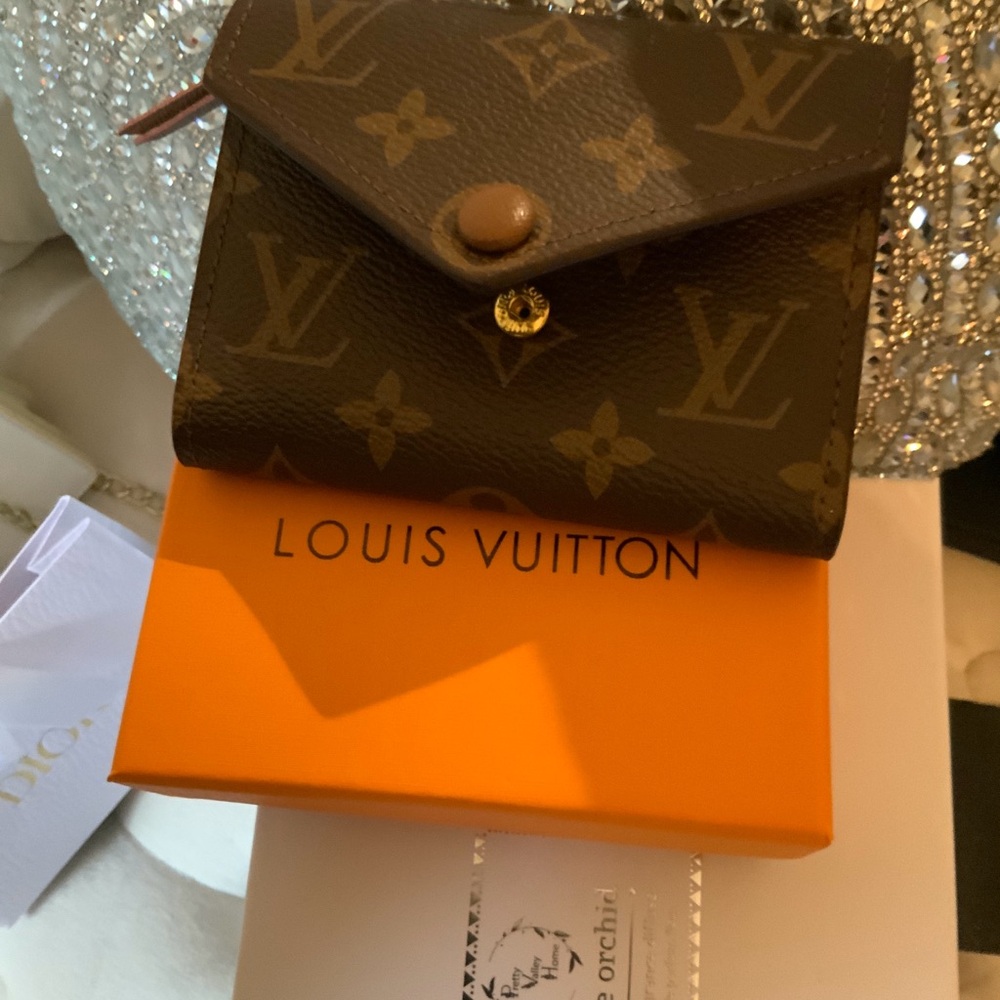 Louis Vuitton Monogram Canvas Card Wallet in Brown